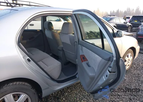 2005 Toyota Corolla Le z USA, uszkodzony, nr VIN 1NXBR32E95Z519858